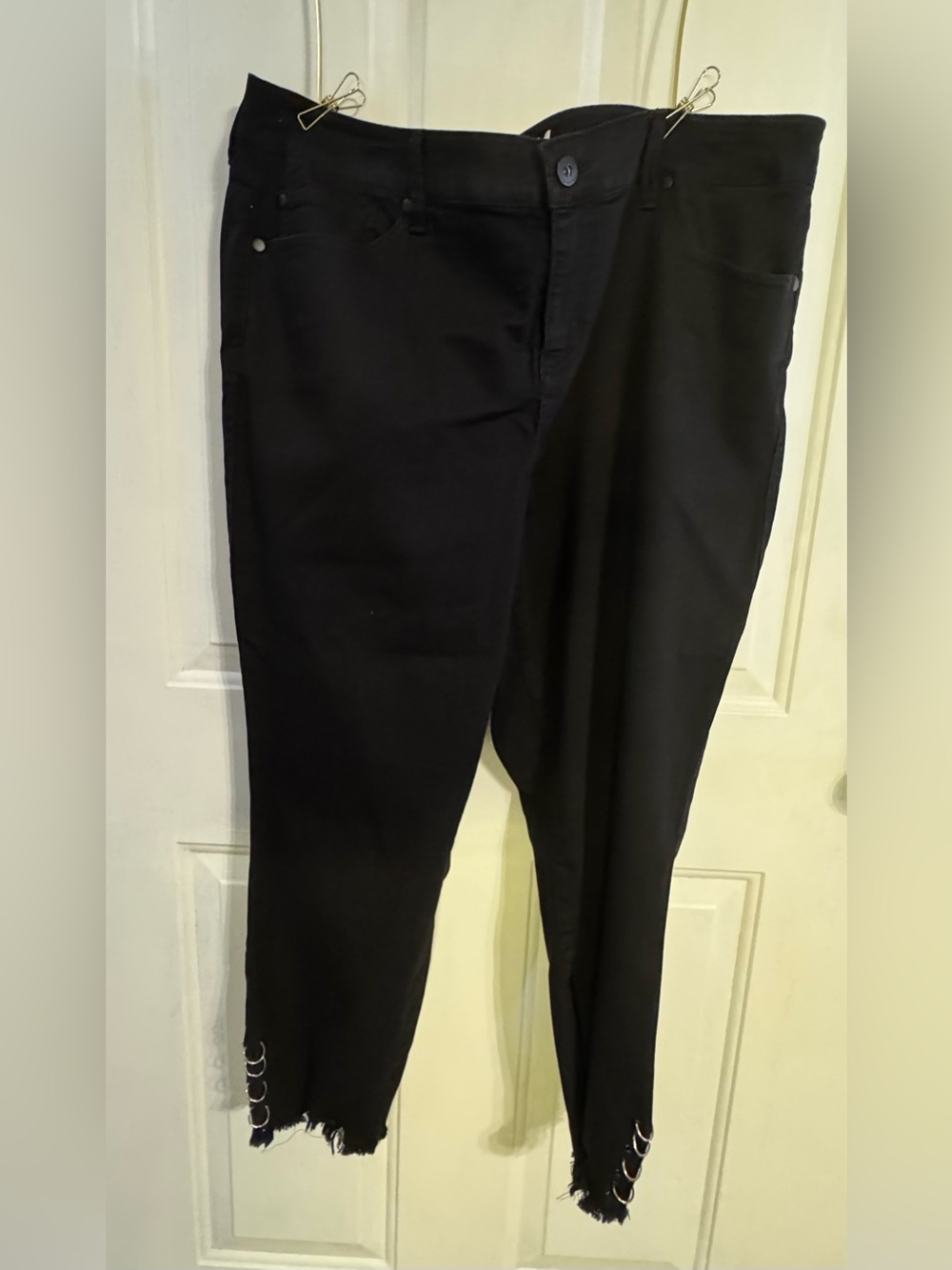Torrid Black High Rise Ultra Skinny Jeans Size 22